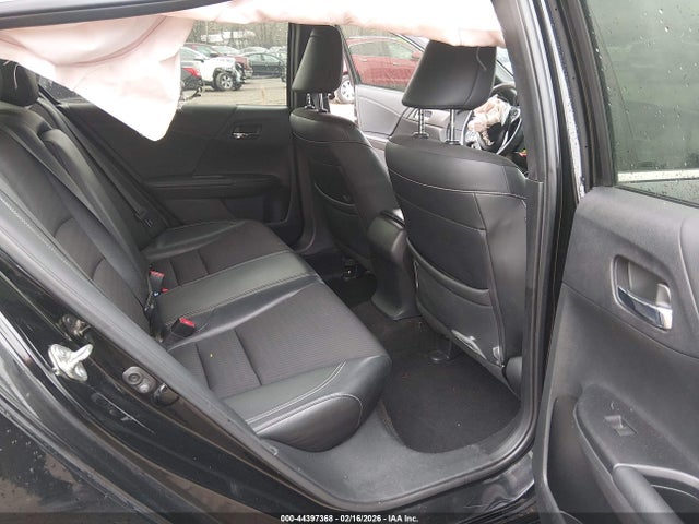 44397368 :رقم المزاد ، 1HGCR2F56GA230519 vin ، 2016 Honda Accord Sport مزاد بيع