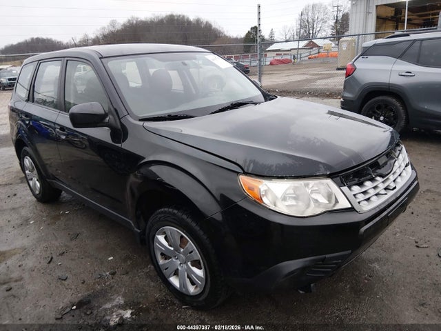 2013 Subaru Forester 2.5x მანქანა იყიდება აუქციონზე, vin: JF2SHAAC9DH417688, აუქციონის ნომერი: 44397387