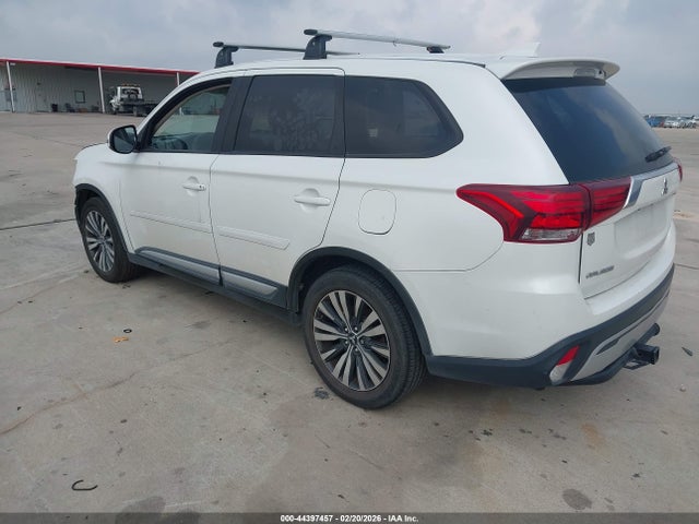 2020 Mitsubishi Outlander Se 2.4 S-awc მანქანა იყიდება აუქციონზე, vin: JA4AZ3A3XLZ010887, აუქციონის ნომერი: 44397457