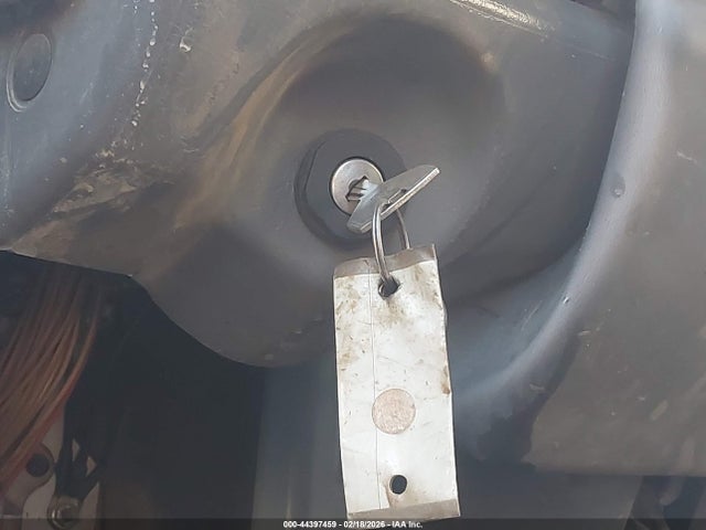 44397459 :رقم المزاد ، 1FVACXDT5DHBY1331 vin ، 2013 Freightliner M2 106 Medium Duty مزاد بيع