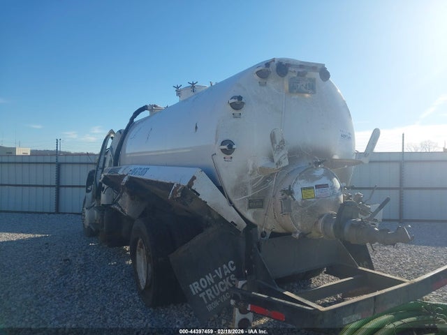 44397459 :رقم المزاد ، 1FVACXDT5DHBY1331 vin ، 2013 Freightliner M2 106 Medium Duty مزاد بيع