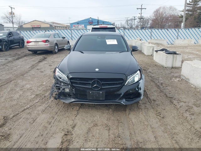 Aukcja sprzedaży 2017 Mercedes-benz C 300 4matic, vin: 55SWF4KB8HU193640, numer aukcji: 44397465