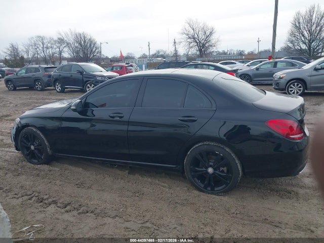 Aukcja sprzedaży 2017 Mercedes-benz C 300 4matic, vin: 55SWF4KB8HU193640, numer aukcji: 44397465