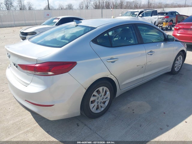 5NPD74LF5HH165707 Hyundai ELANTRA SE