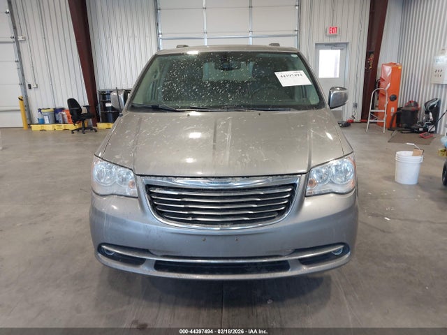 44397494 :رقم المزاد ، 2C4RC1CG4GR188695 vin ، 2016 Chrysler Town & Country Touring-l Anniversary Edition مزاد بيع