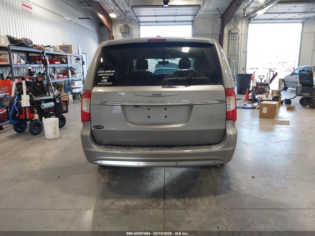 44397494 :رقم المزاد ، 2C4RC1CG4GR188695 vin ، 2016 Chrysler Town & Country Touring-l Anniversary Edition مزاد بيع