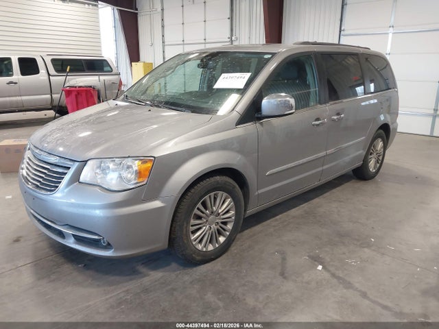 44397494 :رقم المزاد ، 2C4RC1CG4GR188695 vin ، 2016 Chrysler Town & Country Touring-l Anniversary Edition مزاد بيع