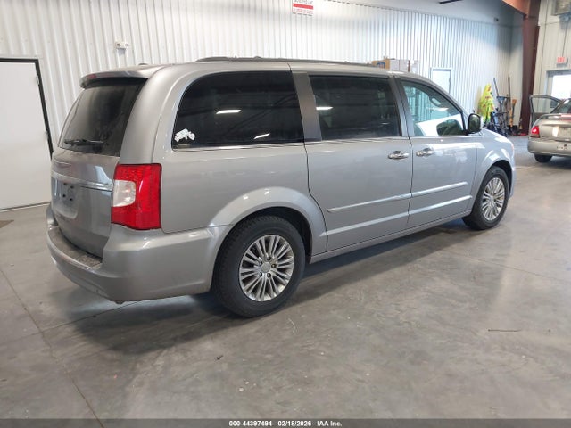 44397494 :رقم المزاد ، 2C4RC1CG4GR188695 vin ، 2016 Chrysler Town & Country Touring-l Anniversary Edition مزاد بيع