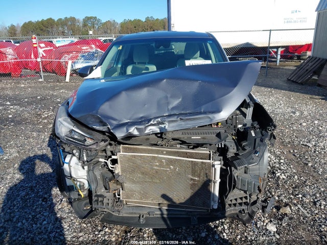 KM8J23A40KU006261 Hyundai TUCSON SE