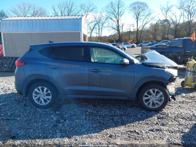 KM8J23A40KU006261 Hyundai TUCSON SE
