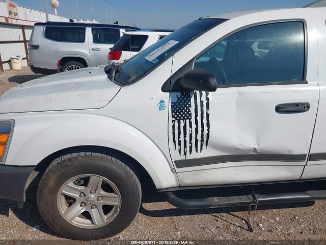 44397511 :رقم المزاد ، 1D4HD38K26F118414 vin ، 2006 Dodge Durango Sxt مزاد بيع