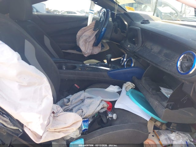 2019 CHEVROLET CAMARO 1G1FA1RS6K0118387 Photo 4