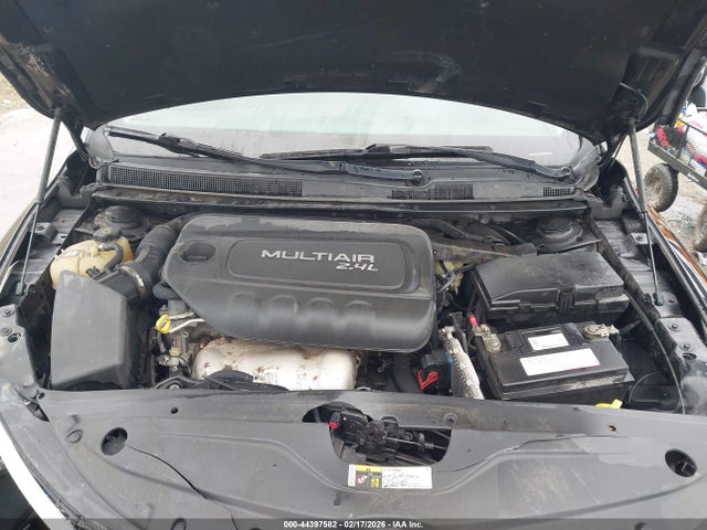 Продаж на аукціоні авто 2016 Chrysler 200 Limited, vin: 1C3CCCAB6GN121915, номер лоту: 44397582