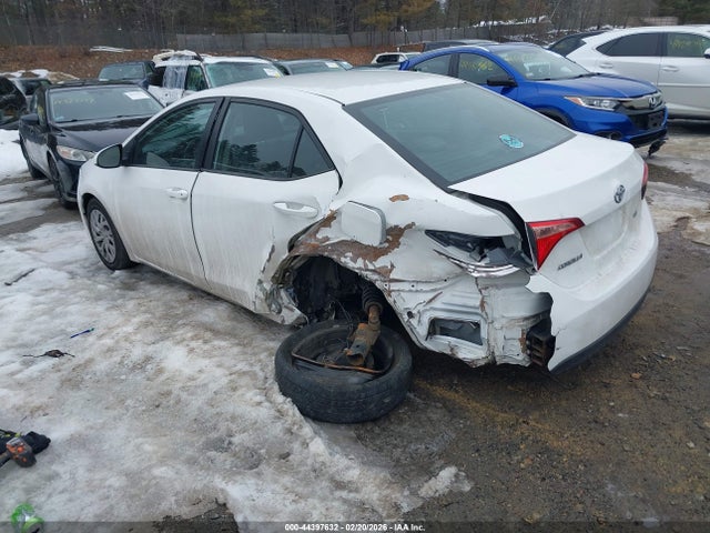 Toyota COROLLA LE 2017 5YFBURHE0HP703696 Image 3