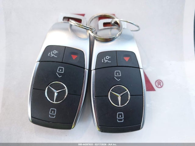 Продаж на аукціоні авто 2022 Mercedes-benz Glc 300 4matic Suv, vin: W1N0G8EB8NV386223, номер лоту: 44397633