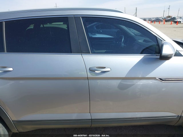 2021 Volkswagen Atlas Cross Sport 3.6l V6 Sel მანქანა იყიდება აუქციონზე, vin: 1V2EE2CA2MC224154, აუქციონის ნომერი: 44397641