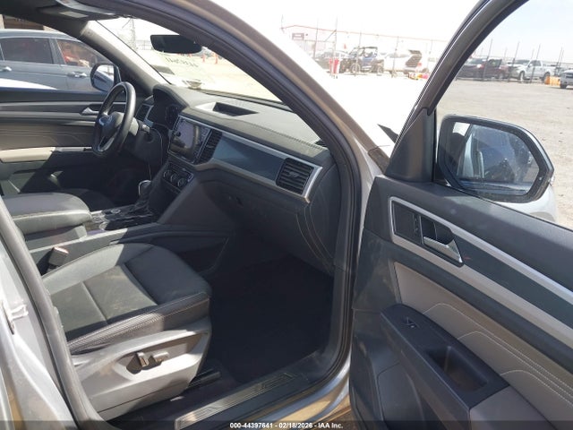 2021 Volkswagen Atlas Cross Sport 3.6l V6 Sel მანქანა იყიდება აუქციონზე, vin: 1V2EE2CA2MC224154, აუქციონის ნომერი: 44397641
