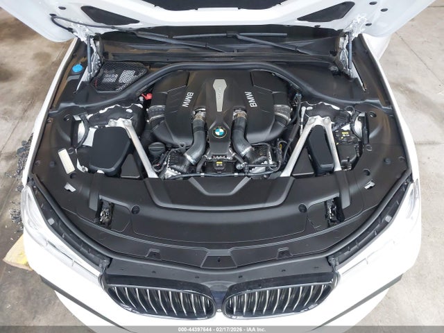 BMW 750i 2019 WBA7F0C53KGM24977 Image 10
