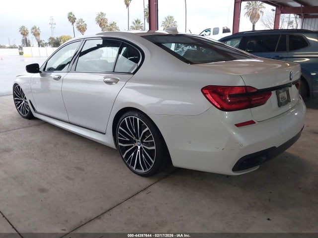 BMW 750i 2019 WBA7F0C53KGM24977 Image 3