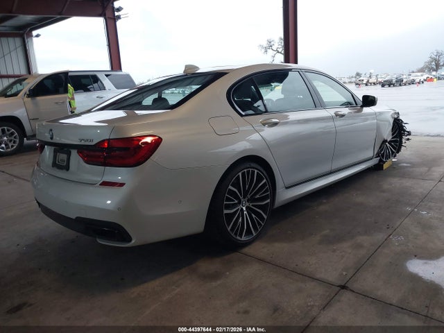 BMW 750i 2019 WBA7F0C53KGM24977 Image 4