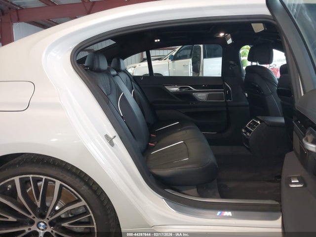 BMW 750i 2019 WBA7F0C53KGM24977 Image 8