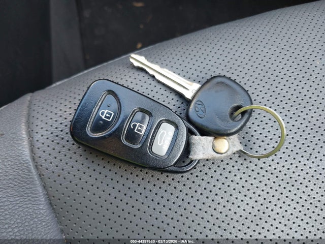 KMHDH4AE7FU327925 Hyundai Elantra Limited
