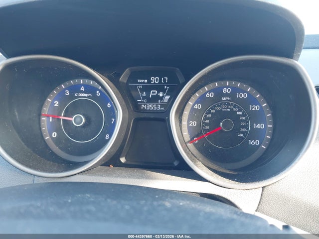 KMHDH4AE7FU327925 Hyundai Elantra Limited