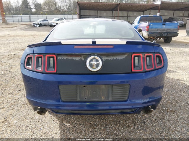 Продаж на аукціоні авто 2013 Ford Mustang V6, vin: 1ZVBP8AM4D5235883, номер лоту: 44397668