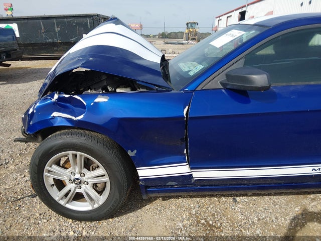 Продаж на аукціоні авто 2013 Ford Mustang V6, vin: 1ZVBP8AM4D5235883, номер лоту: 44397668