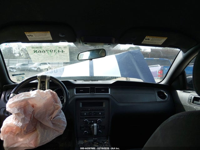 Продаж на аукціоні авто 2013 Ford Mustang V6, vin: 1ZVBP8AM4D5235883, номер лоту: 44397668