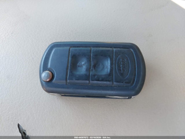 2008 LAND ROVER LR3 SALAE254X8A463226 Photo 10