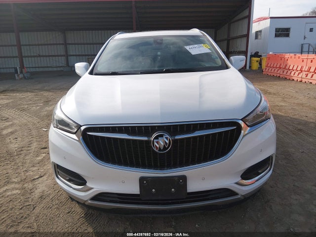5GAEVBKW6JJ262686 Buick Enclave Premium