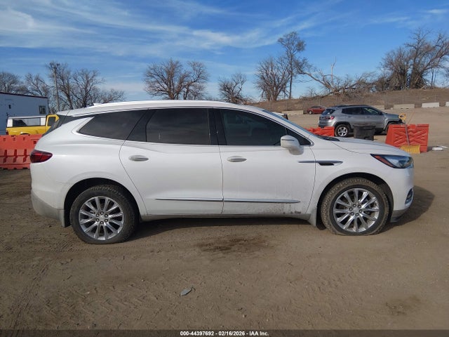 5GAEVBKW6JJ262686 Buick Enclave Premium
