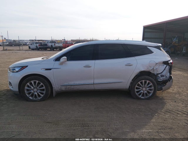 5GAEVBKW6JJ262686 Buick Enclave Premium