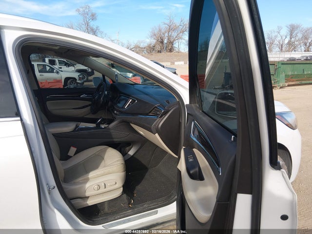 5GAEVBKW6JJ262686 Buick Enclave Premium
