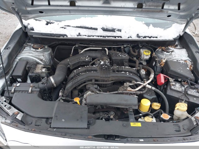 4S3GTAA68J3701951 Subaru Impreza 2.0i