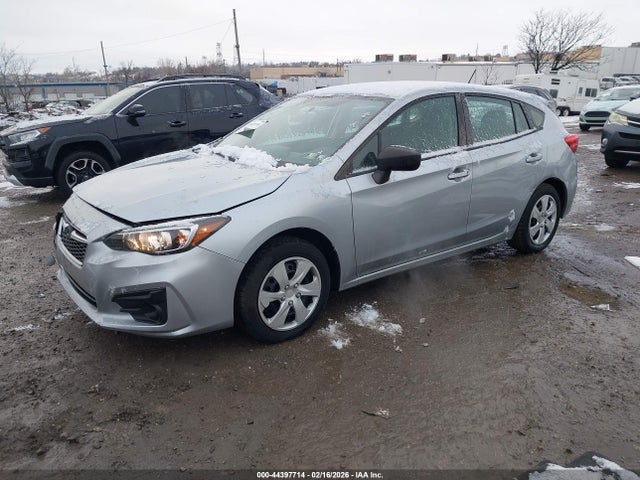 4S3GTAA68J3701951 Subaru Impreza 2.0i