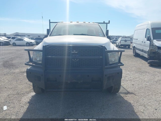 2018 Ram 5500 Chassis Tradesman/slt მანქანა იყიდება აუქციონზე, vin: 3C7WRNBLXJG233615, აუქციონის ნომერი: 44397731