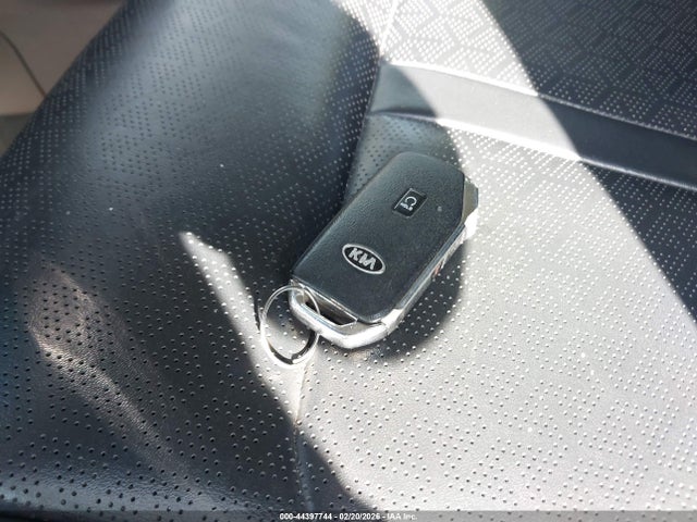 2021 KIA SORENTO HYBRID KNDRG4LG2M5055240 Photo 10