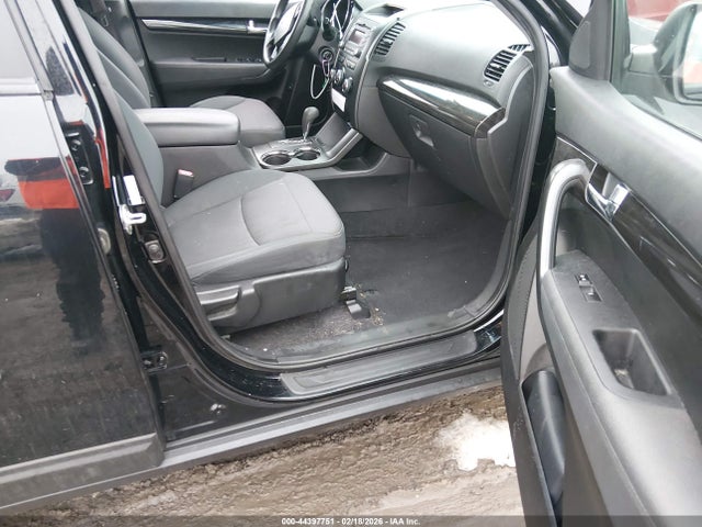 2013 KIA SORENTO 5XYKTCA67DG404076 Photo 4