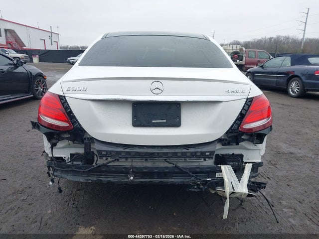 44397753 :رقم المزاد ، WDDZF4KB2KA553991 vin ، 2019 Mercedes-benz E 300 4matic مزاد بيع