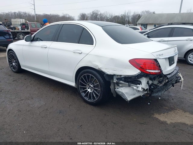 44397753 :رقم المزاد ، WDDZF4KB2KA553991 vin ، 2019 Mercedes-benz E 300 4matic مزاد بيع