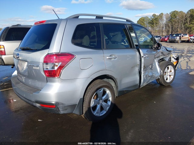 44397759 :رقم المزاد ، JF2SJADC1FH539500 vin ، 2015 Subaru Forester 2.5i Premium مزاد بيع