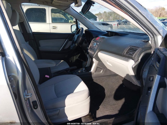 44397759 :رقم المزاد ، JF2SJADC1FH539500 vin ، 2015 Subaru Forester 2.5i Premium مزاد بيع