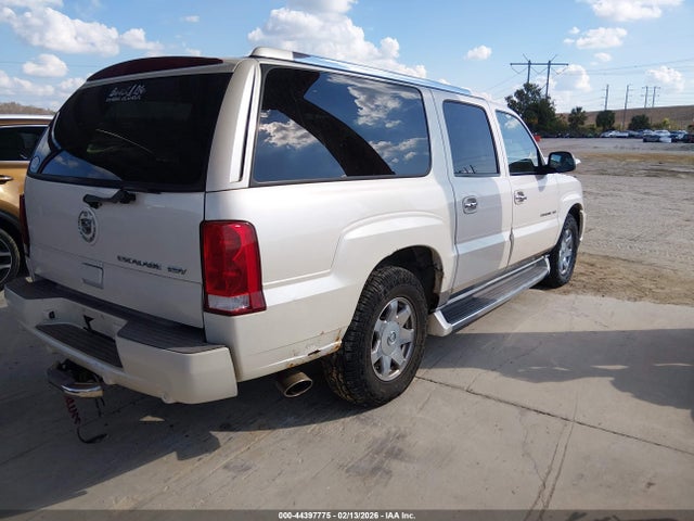 2004 CADILLAC ESCALADE ESV 3GYFK66N44G193016 Photo 3