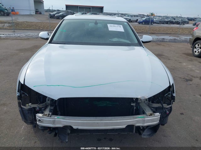 44397778 :رقم المزاد ، WAUFGAFC1FN040898 vin ، 2015 Audi A6 3.0t Premium Plus مزاد بيع