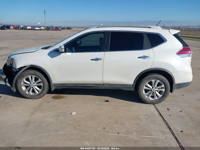 Nissan ROGUE SV 2015 5N1AT2MT4FC919272 Image 14