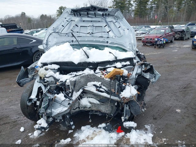 1FMCU9H60MUB15870 Ford ESCAPE SEL