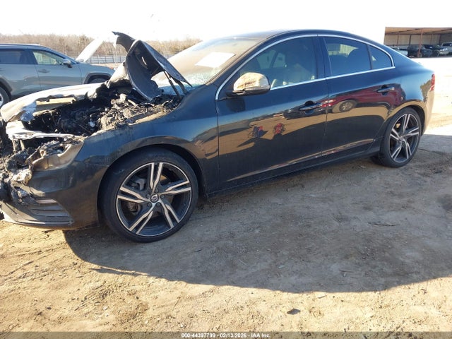 2017 VOLVO S60 YV149MTSXH2432231 Photo 1