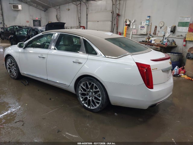 2016 CADILLAC XTS 2G61M5S36G9149951 Photo 2